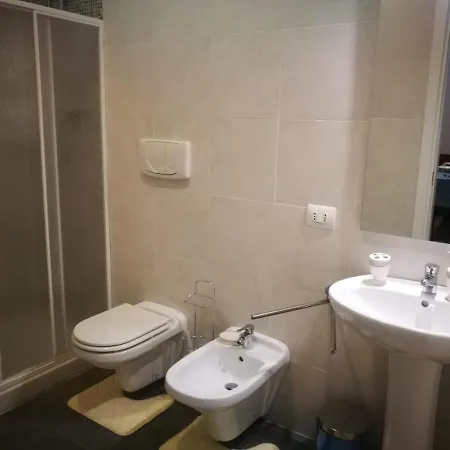 Helios Bed & Breakfast *