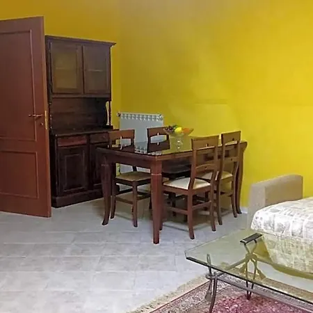 Oda ve Kahvaltı Helios